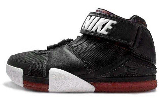 Nike Air Zoom LeBron 2